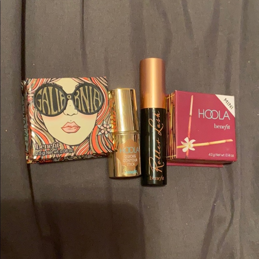 Benefit bundle with deluxe sizes STEAL